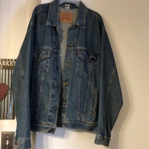 LEVY MEN’S DENIM JACKET